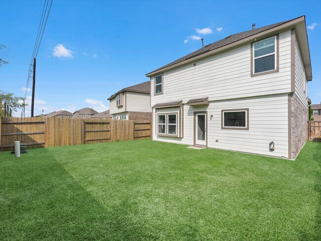 Building Photo - 15410 Cordach Dr