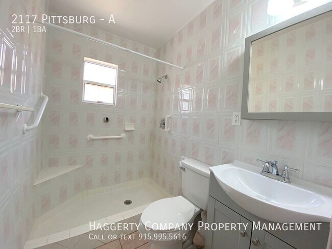 Building Photo - 2117 Pittsburg-A