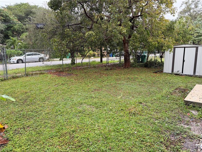 Building Photo - 7720 NW 8th Ave