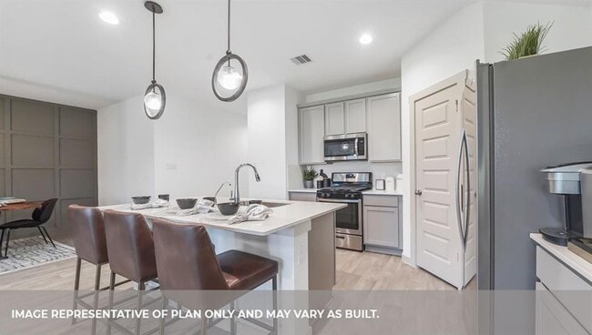 Building Photo - 7718 Cattleman Vly Dr