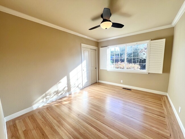 Building Photo - 3799 El Campo Ct