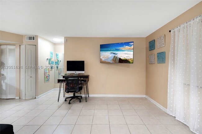 Building Photo - 301 SW 86th Ave
