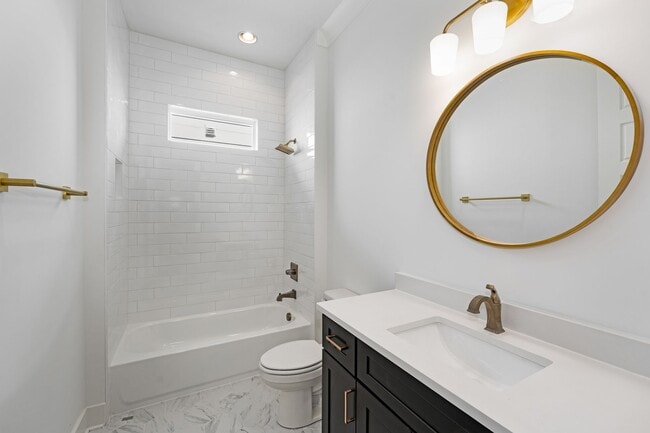 Building Photo - Beautiful home in The Nations!  4 bedrooms...