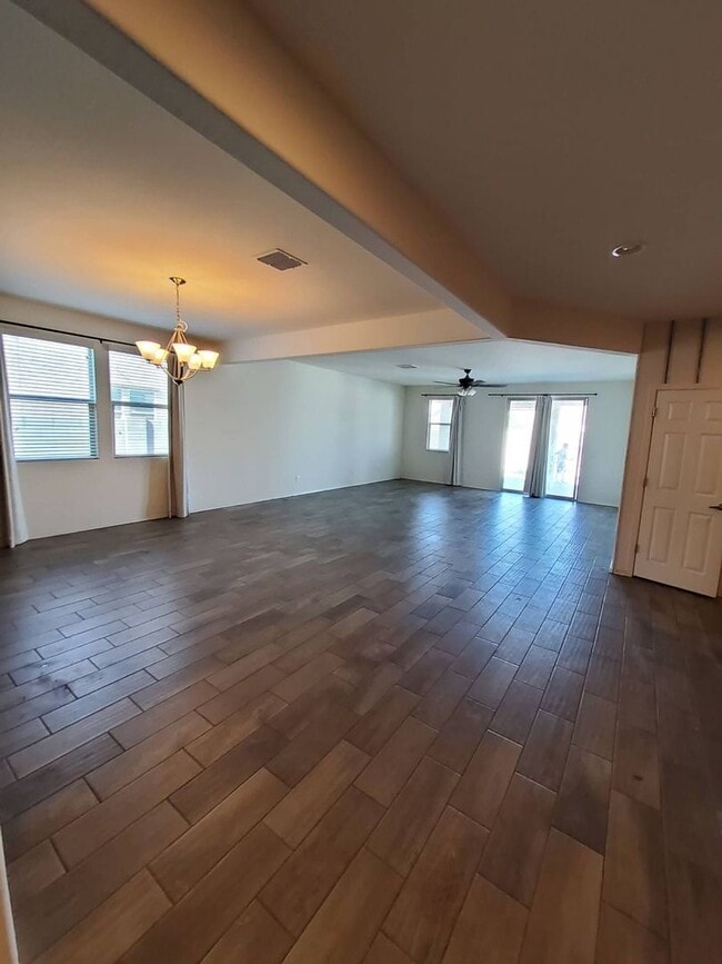 Building Photo - Litchfield Park Beauty COMING SOON