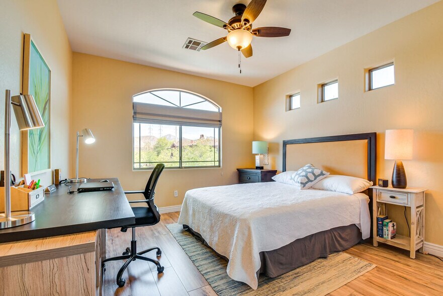 Building Photo - 11500 E Cochise Dr