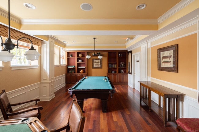 Building Photo - 49 Park Pl Cir