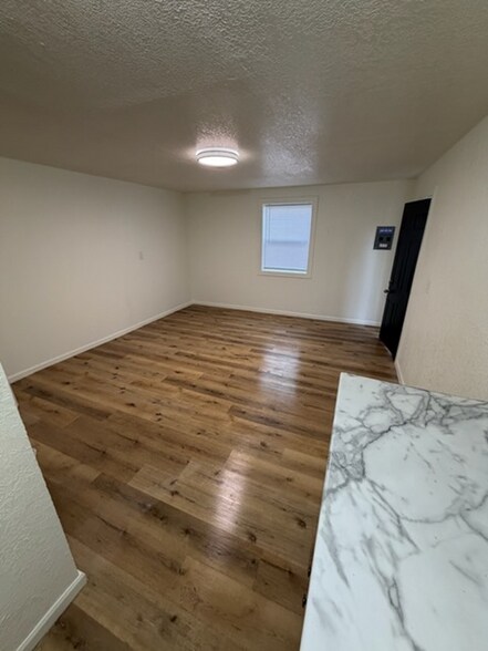 Building Photo - 103 N Francis St