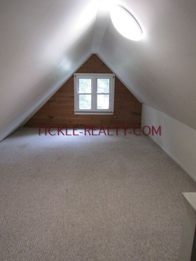 Building Photo - 839 Meigs St