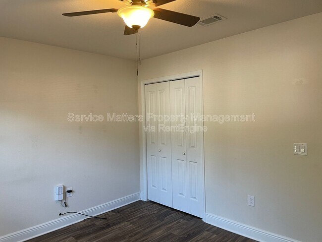 Building Photo - 7954 Nalo Creek Loop