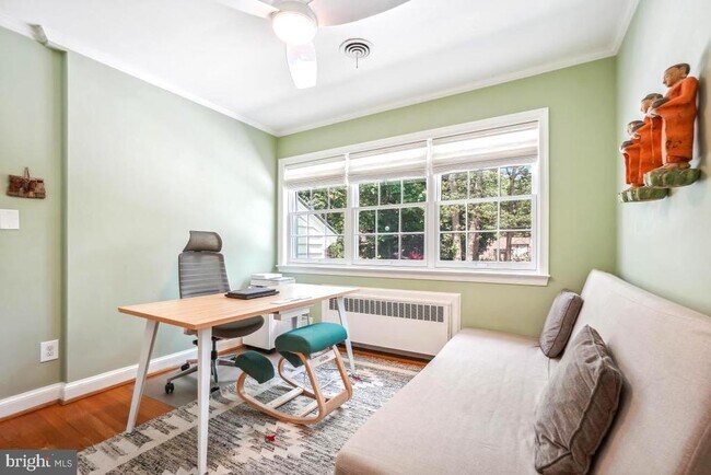 Building Photo - 4515 29th St NW