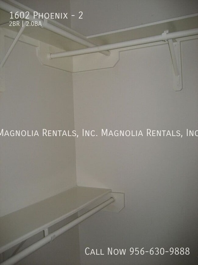 Building Photo - 1602 Phoenix St