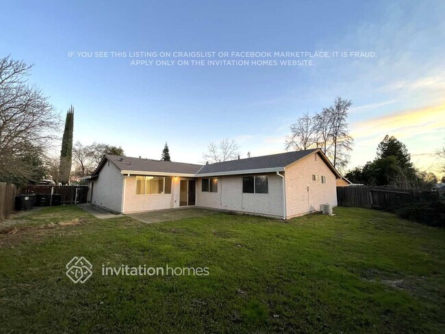 Building Photo - 7905 Wintergreen Dr