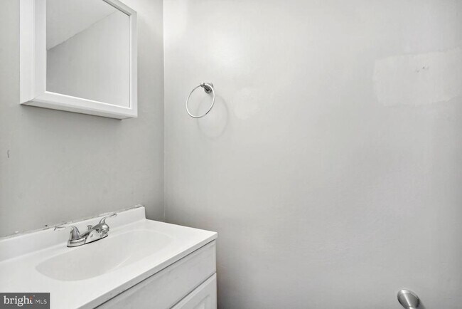 Building Photo - 10205 Provincetown Ct