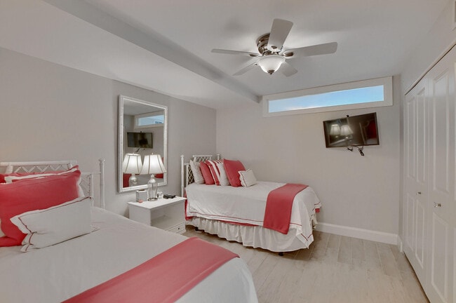 Building Photo - 2000 S Ocean Blvd