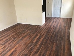 Building Photo - 5198 Eadie Pl