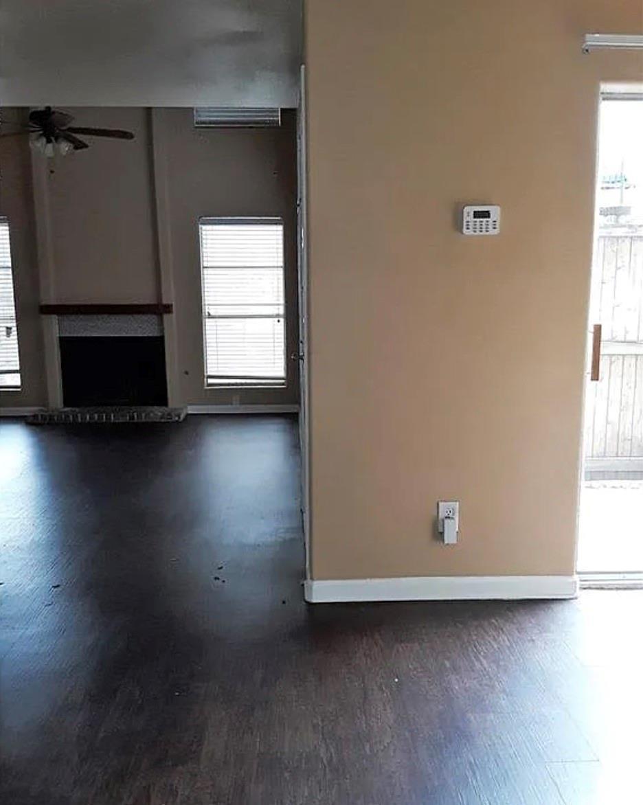 Building Photo - 5516 Boca Raton Blvd