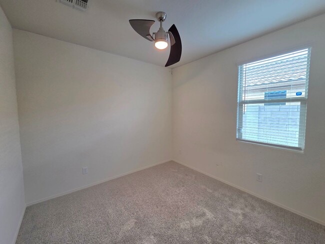 Building Photo - Move in Specials! Two weeks free rent! Beautiful 3-bed, 2-bath in North Cooper Canyon!