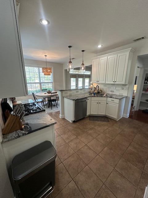 Building Photo - 4233 Lost Horse Cir