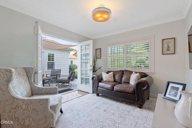 Building Photo - CHARMING 3BR + 2BA HOUSE IN MONROVIA!