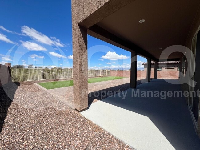 Building Photo - 7924 S Desert Indigo Dr