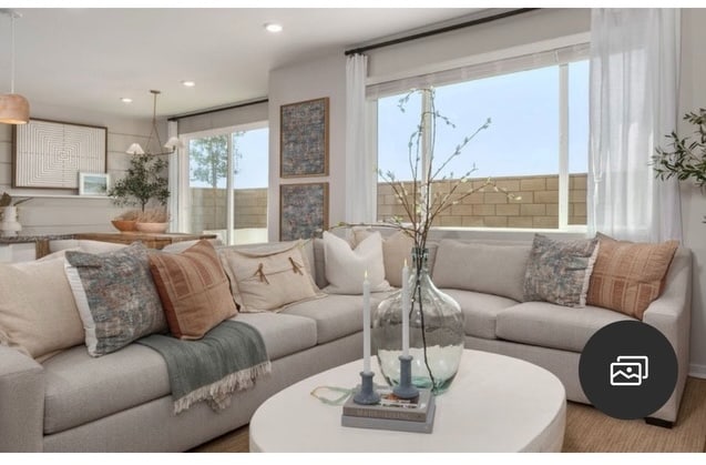 Building Photo - 16273 Castello Ln