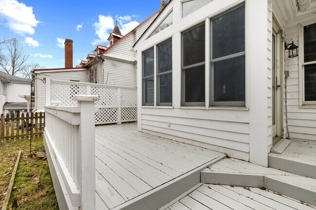 Building Photo - 5116 Wetheredsville Rd