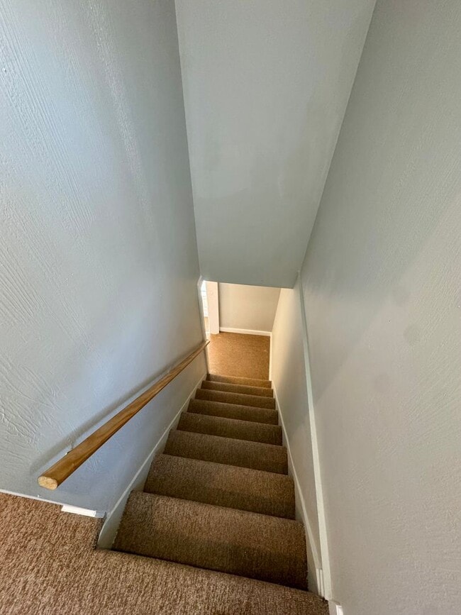 Building Photo - 409 North Ave