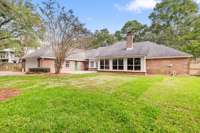 Building Photo - 1300 Windward Cir