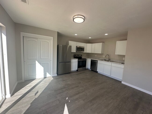 Building Photo - 16191 Haidyn Rd