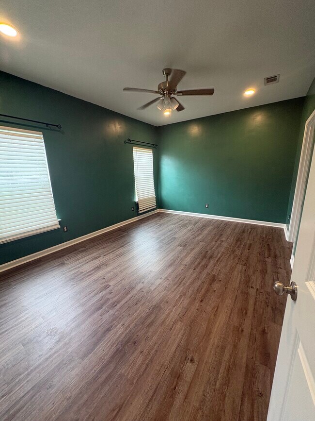 Building Photo - 369 Pecan Pointe Dr