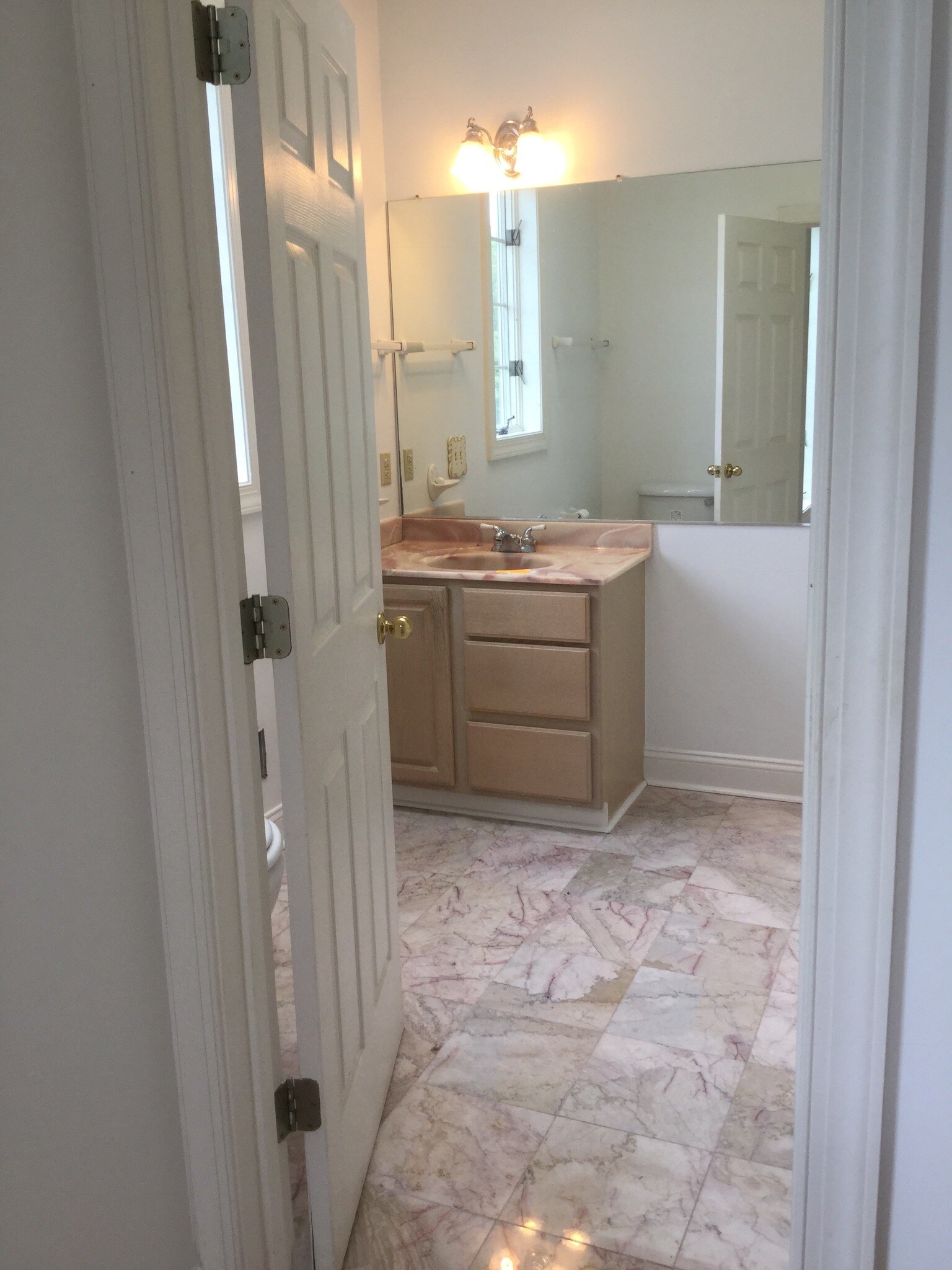Bathroom off of bedroom - 6 Patricks Ct