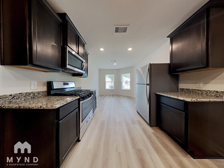 Building Photo - 21112 Titian Dr.