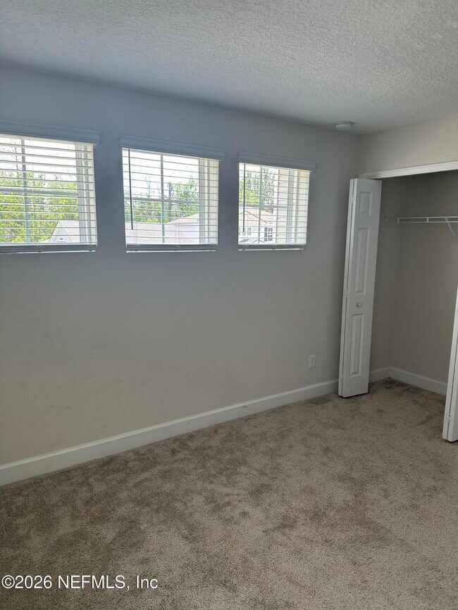 Building Photo - 11561 Admiral Cv Dr