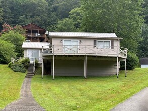 Building Photo - For Lease Martin, KY | $1,200/month