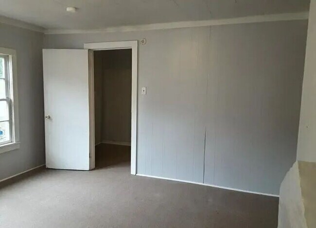 Building Photo - 3 Bedroom 1 bathroom House in Spartanburg SC