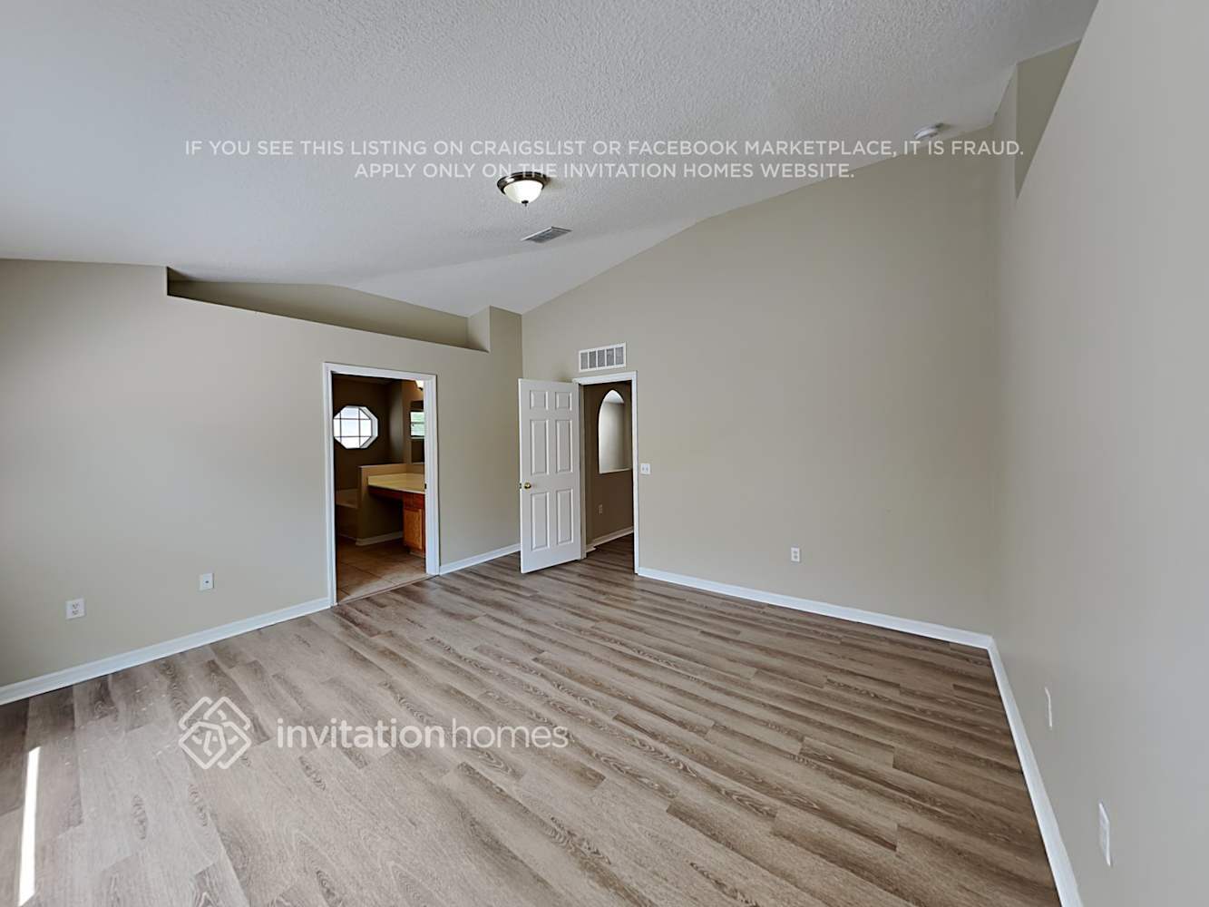Building Photo - 5241 Silver Thistle Ln