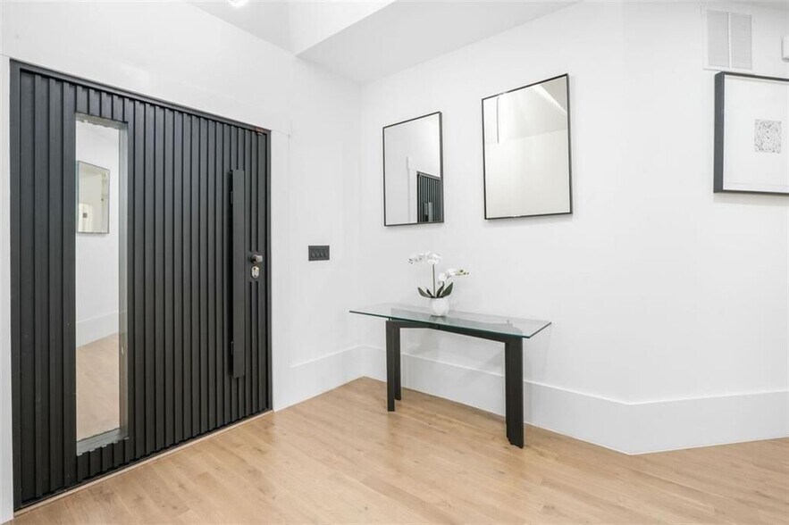 Building Photo - 507 Karen Ln