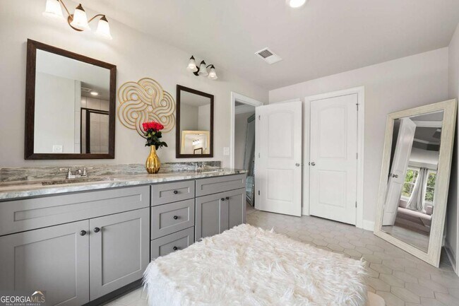 Building Photo - 85 Allspice Dr