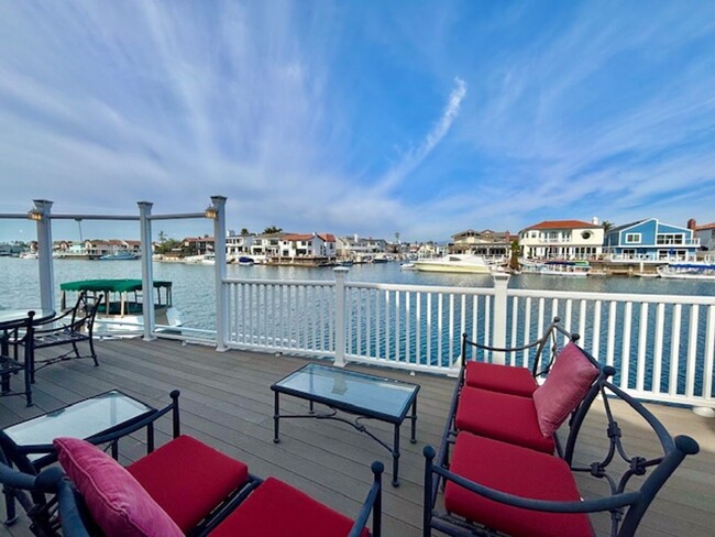 Primary Photo - Oxnard | 4 Bed + 3 Bath | WATER FRONT | Fu...