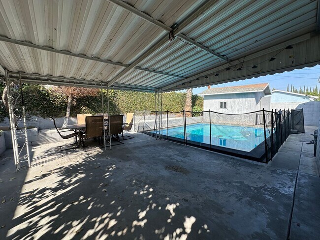 Building Photo - Comfort, Style & Convenience in Hacienda Heights