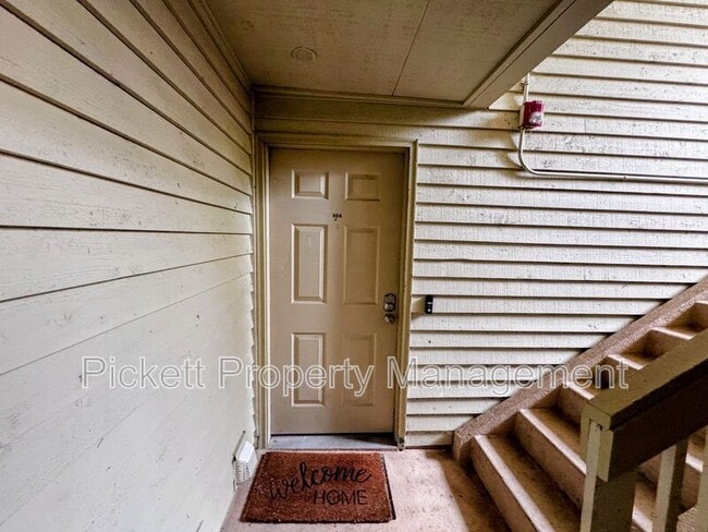 Building Photo - 1700 W Sunn Fjord Ln