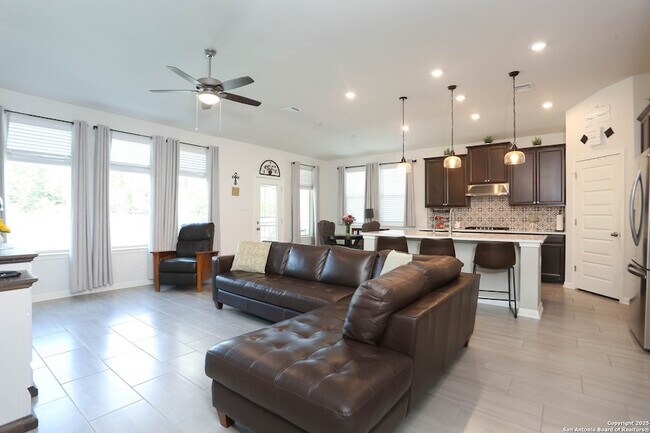 Building Photo - 12819 Aikman Wy