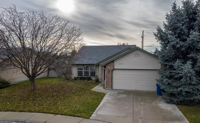 Building Photo - 6901 W Tamarindo Ct