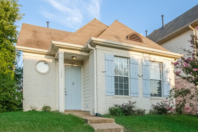 Building Photo - 1262 Carlton Ridge Dr