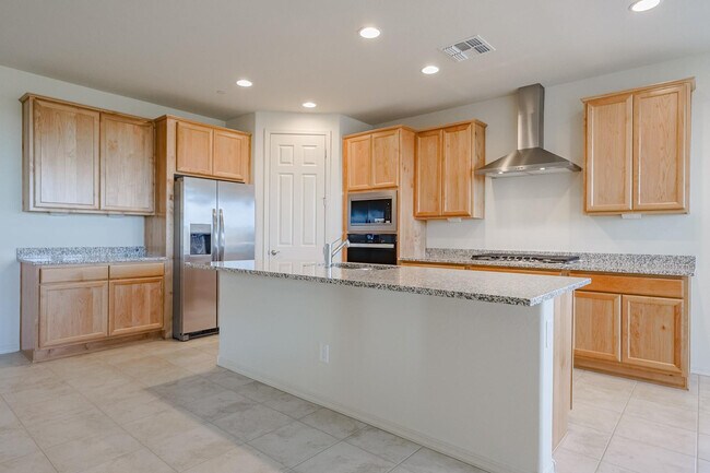 Building Photo - 13715 W Calle De Baca