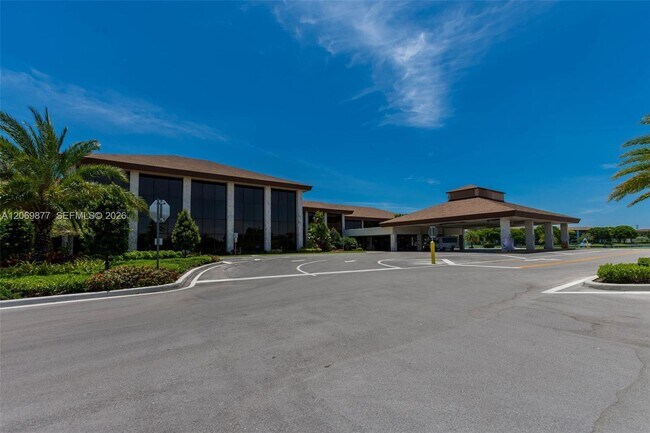 Building Photo - 1301 SW 142nd Ave