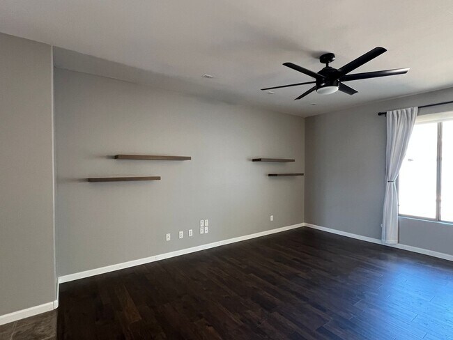 Building Photo - Gorgeous, upgraded home with a sparkling p...