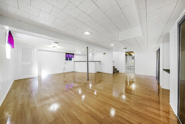 Building Photo - 283 Fair Ave