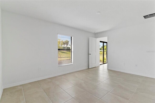 Building Photo - 9136 Tequila Sunrise Dr