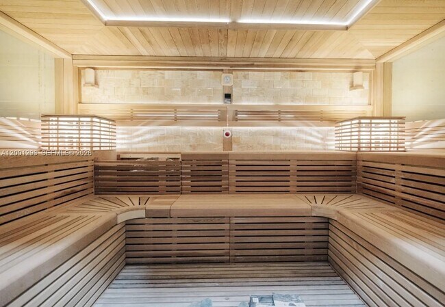 Building Photo - 90 SW 3rd St